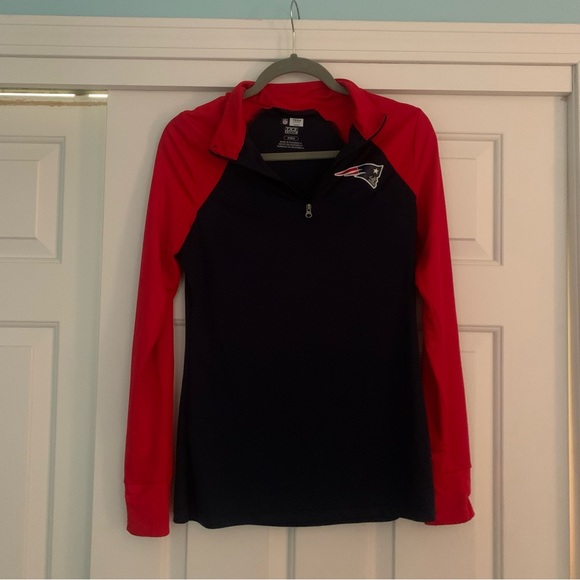 Patriots NFL Quarterzip - Picture 1 of 6